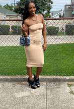 Load image into Gallery viewer, Tighten Up Dress - Khaki
